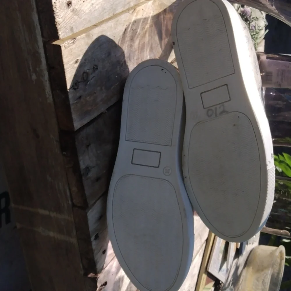 goby Dias de las muetas skull shoes size 7 - Picture 2 of 5